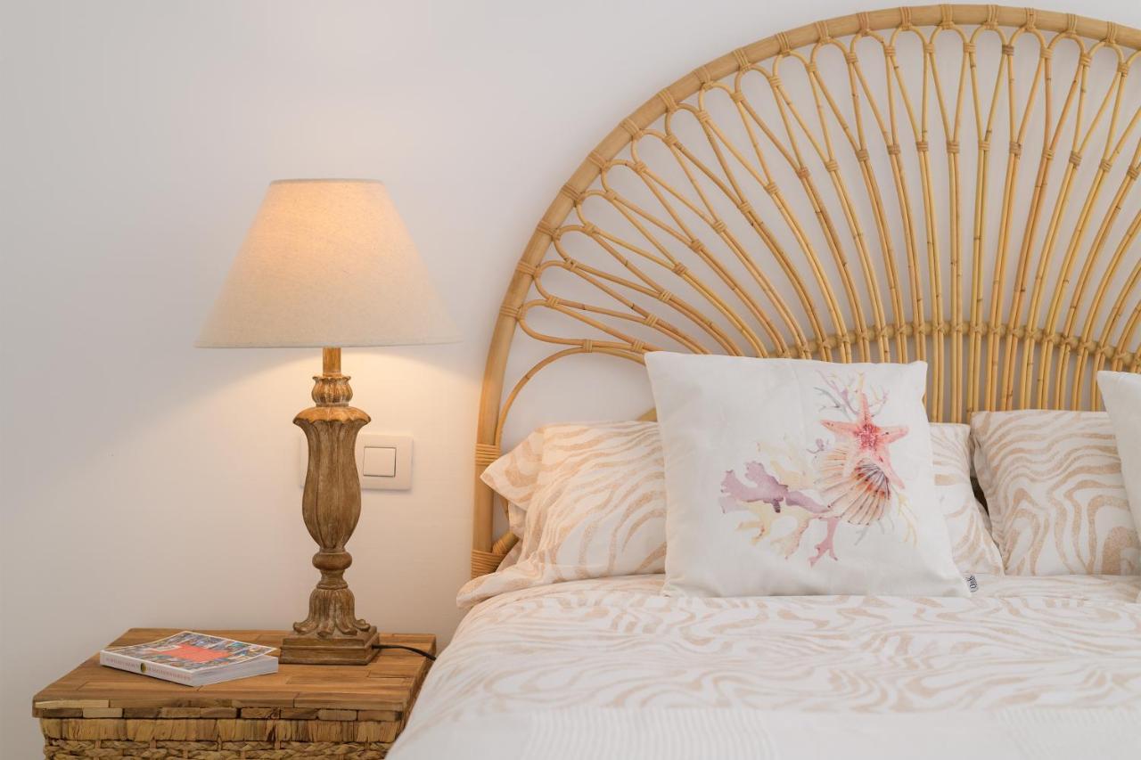 Sol Eterno - Luxury Aparmtent With Direct Oceanview And Extra Services Коста Тегисе Екстериор снимка